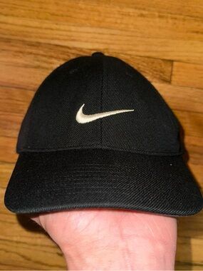 Vintage Y2K Nike Strapback Hat